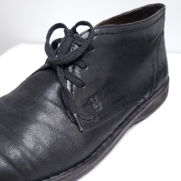 John Varvatos Portland Chukka - Picture 7 of 10